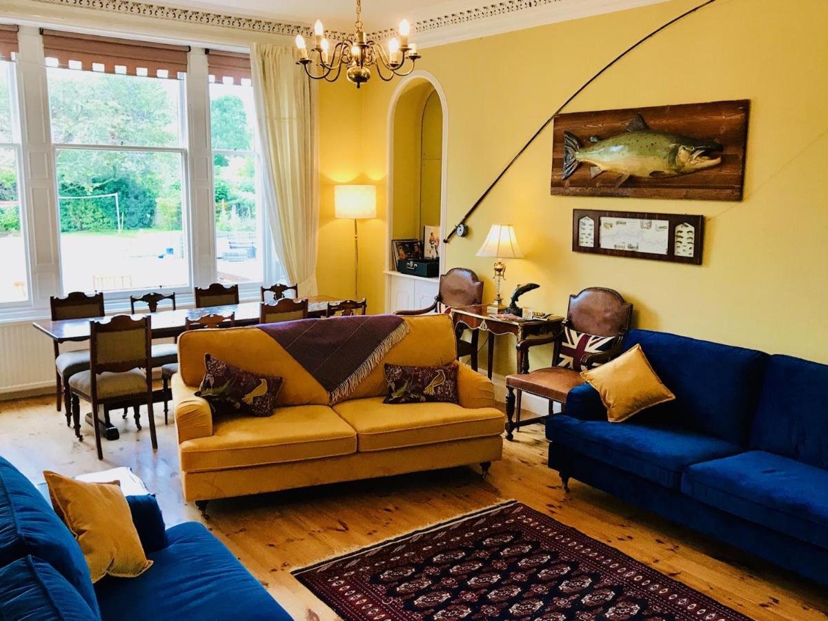 Lairds Lodge Inverness Bagian luar foto