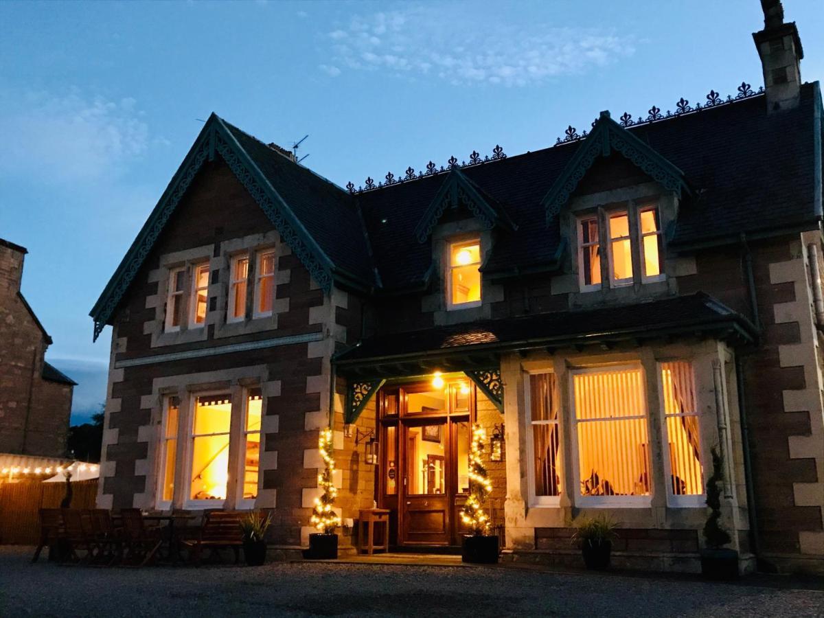 Lairds Lodge Inverness Bagian luar foto