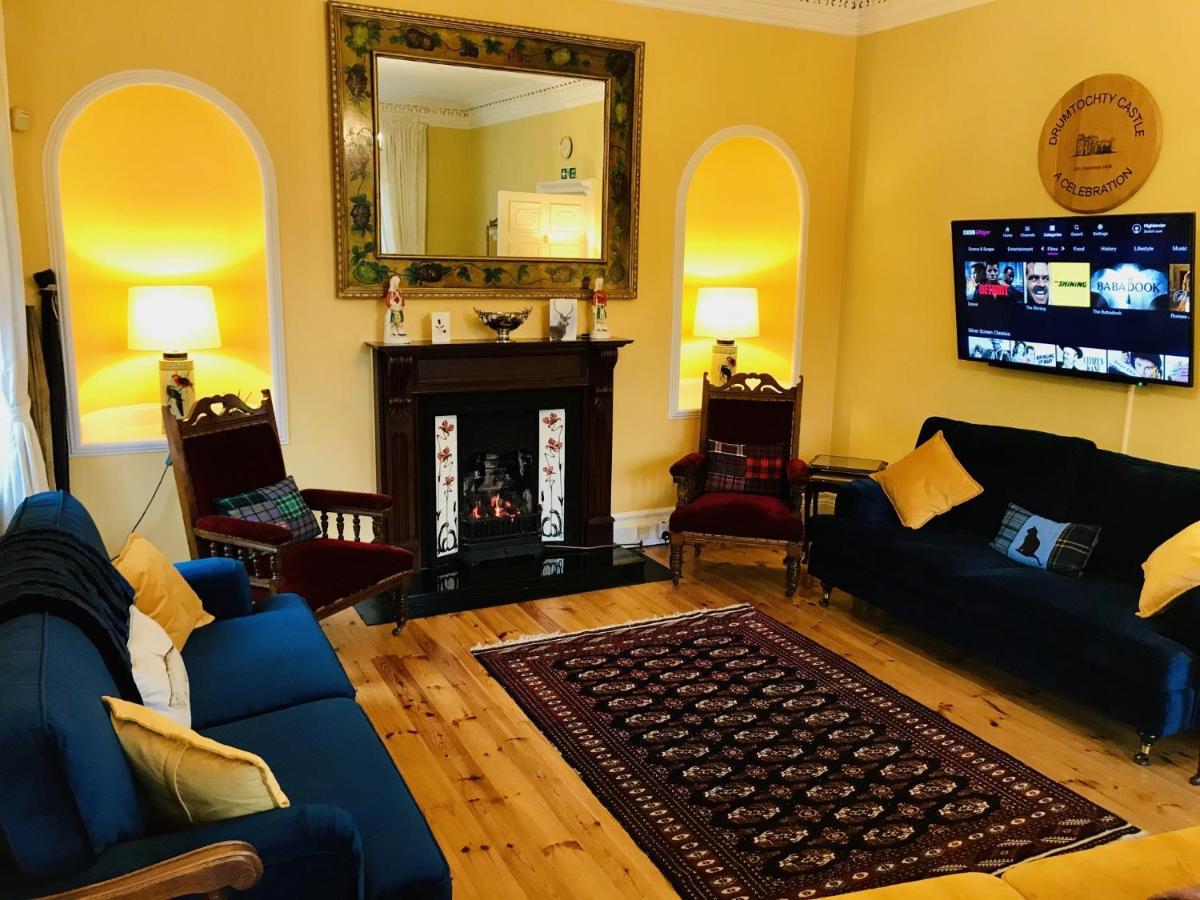 Lairds Lodge Inverness Bagian luar foto